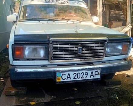 ВАЗ 2107, об'ємом двигуна 1.3 л та пробігом 0 тис. км за 1000 $, фото 1 на Automoto.ua