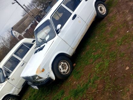 ВАЗ 2107 1993 в Попольне на Automoto.ua ВАЗ 2107, объемом двигателя 13 л и пробегом 0 тыс. км за 750 $, фото 1 на Automoto.ua