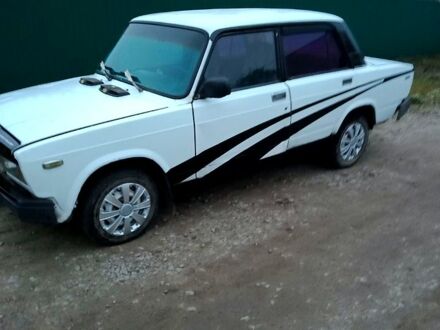 ВАЗ 2107 1996 в Кропивницком (Кировограде) на Automoto.ua ВАЗ 2107, объемом двигателя 16 л и пробегом 0 тыс. км за 550 $, фото 1 на Automoto.ua