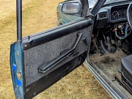 ВАЗ 2107 2002 в Новорад-Волынском на Automoto.ua ВАЗ 2107, объемом двигателя 1.6 л и пробегом 97 тыс. км за 480 $, фото 1 на Automoto.ua