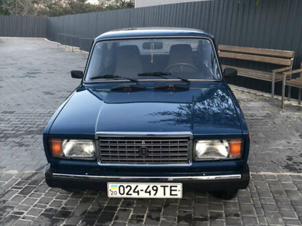 ВАЗ 2107 2004 в Залещиках на Automoto.ua ВАЗ 2107, объемом двигателя 1.5 л и пробегом 50 тыс. км за 1650 $, фото 1 на Automoto.ua