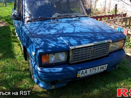ВАЗ 2107 2004 у Києві на Automoto.ua ВАЗ 2107, об'ємом двигуна 1.5 л та пробігом 133 тис. км за 1200 $, фото 1 на Automoto.ua