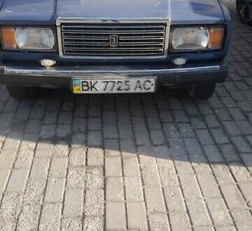 ВАЗ 2107 2005 в Ровно на Automoto.ua ВАЗ 2107, объемом двигателя 1.5 л и пробегом 127 тыс. км за 1250 $, фото 1 на Automoto.ua