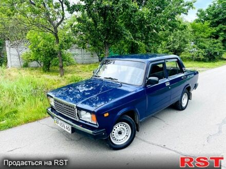 ВАЗ 2107 2006 у Новомосковске на Automoto.ua ВАЗ 2107, об'ємом двигуна 1.5 л та пробігом 150 тис. км за 1100 $, фото 1 на Automoto.ua