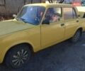 Желтый ВАЗ 2107, объемом двигателя 1.5 л и пробегом 300 тыс. км за 800 $, фото 5 на Automoto.ua