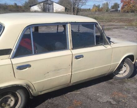 Желтый ВАЗ 2107, объемом двигателя 1.3 л и пробегом 777 тыс. км за 503 $, фото 8 на Automoto.ua