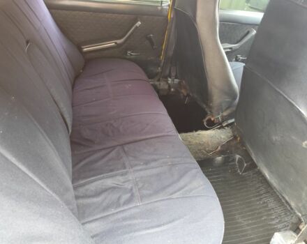 Жовтий ВАЗ 2107, об'ємом двигуна 5 л та пробігом 70 тис. км за 599 $, фото 3 на Automoto.ua