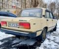 Желтый ВАЗ 2107, объемом двигателя 1.5 л и пробегом 370 тыс. км за 599 $, фото 1 на Automoto.ua