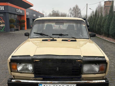 Жовтий ВАЗ 2107, об'ємом двигуна 1.5 л та пробігом 500 тис. км за 401 $, фото 1 на Automoto.ua