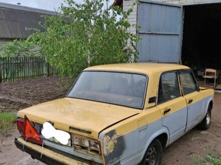 ВАЗ 2107 1987 в Житомире на Automoto.ua Желтый ВАЗ 2107, объемом двигателя 0 л и пробегом 777 тыс. км за 189 $, фото 1 на Automoto.ua