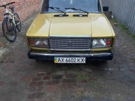 Желтый ВАЗ 2107, объемом двигателя 1.5 л и пробегом 1 тыс. км за 650 $, фото 1 на Automoto.ua