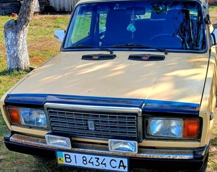 Желтый ВАЗ 2107, объемом двигателя 1.5 л и пробегом 0 тыс. км за 850 $, фото 1 на Automoto.ua