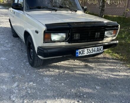Желтый ВАЗ 2107, объемом двигателя 1.5 л и пробегом 3 тыс. км за 850 $, фото 1 на Automoto.ua