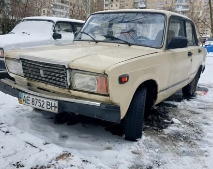 Жовтий ВАЗ 2107, об'ємом двигуна 1.5 л та пробігом 23 тис. км за 650 $, фото 1 на Automoto.ua