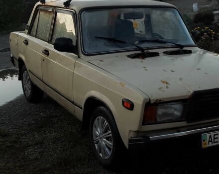 ВАЗ 2107 1996 в Днепре (Днепропетровске) на Automoto.ua Желтый ВАЗ 2107, объемом двигателя 1.5 л и пробегом 1 тыс. км за 619 $, фото 1 на Automoto.ua