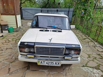 ВАЗ 2107 1996 в Надворной на Automoto.ua Желтый ВАЗ 2107, объемом двигателя 1.5 л и пробегом 70 тыс. км за 1200 $, фото 1 на Automoto.ua