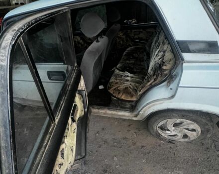 Серый ВАЗ 2107, объемом двигателя 0 л и пробегом 5 тыс. км за 408 $, фото 6 на Automoto.ua