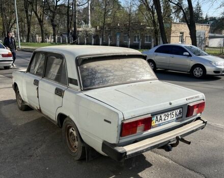 Серый ВАЗ 2107, объемом двигателя 0 л и пробегом 200 тыс. км за 237 $, фото 3 на Automoto.ua