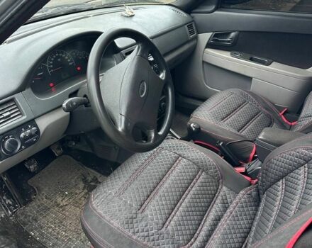 Серый ВАЗ 2107, объемом двигателя 2 л и пробегом 180 тыс. км за 1100 $, фото 7 на Automoto.ua