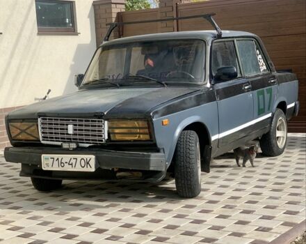 Серый ВАЗ 2107, объемом двигателя 1.6 л и пробегом 200 тыс. км за 642 $, фото 4 на Automoto.ua