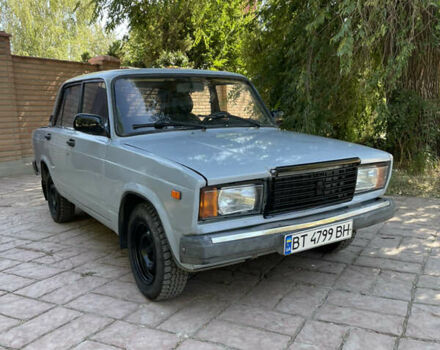 Серый ВАЗ 2107, объемом двигателя 1.3 л и пробегом 100 тыс. км за 999 $, фото 2 на Automoto.ua