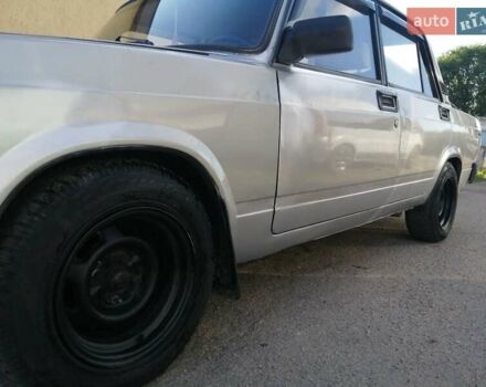 Серый ВАЗ 2107, объемом двигателя 1.45 л и пробегом 82 тыс. км за 528 $, фото 4 на Automoto.ua