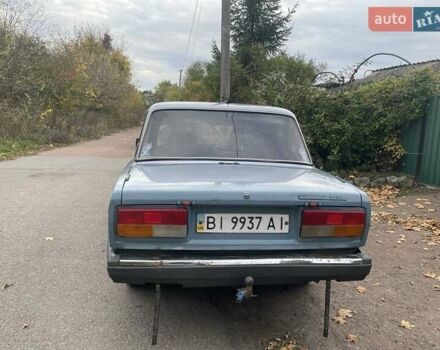 ВАЗ 2107 2006 в Миргороде на Automoto.ua Серый ВАЗ 2107, объемом двигателя 0 л и пробегом 40 тыс. км за 912 $, фото 2 на Automoto.ua