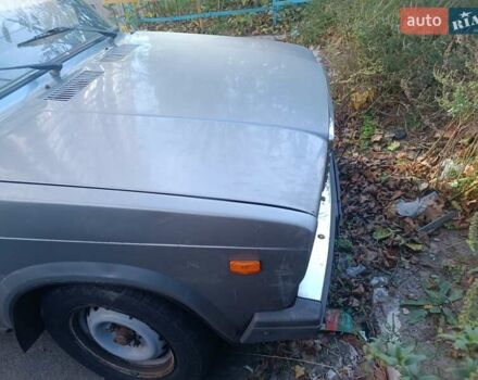 Серый ВАЗ 2107, объемом двигателя 1.6 л и пробегом 100 тыс. км за 1000 $, фото 1 на Automoto.ua