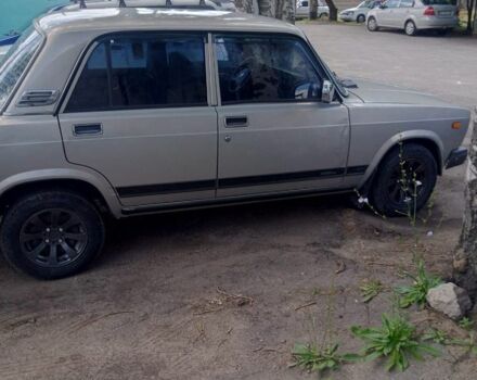 Серый ВАЗ 2107, объемом двигателя 1.5 л и пробегом 250 тыс. км за 1200 $, фото 2 на Automoto.ua