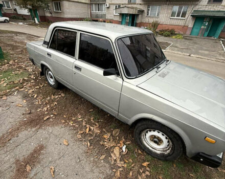 Серый ВАЗ 2107, объемом двигателя 1.45 л и пробегом 126 тыс. км за 1500 $, фото 4 на Automoto.ua