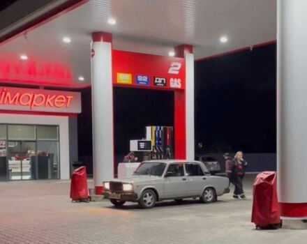 Серый ВАЗ 2107, объемом двигателя 1.7 л и пробегом 168 тыс. км за 1650 $, фото 6 на Automoto.ua