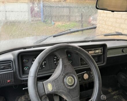 Серый ВАЗ 2107, объемом двигателя 1.5 л и пробегом 3 тыс. км за 1183 $, фото 3 на Automoto.ua