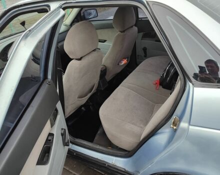 Серый ВАЗ 2107, объемом двигателя 0 л и пробегом 282 тыс. км за 2000 $, фото 4 на Automoto.ua