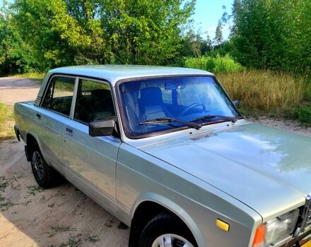 Сірий ВАЗ 2107, об'ємом двигуна 1.5 л та пробігом 73 тис. км за 1800 $, фото 1 на Automoto.ua