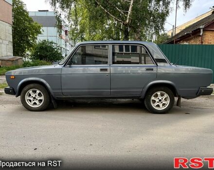 Серый ВАЗ 2107, объемом двигателя 1.5 л и пробегом 125 тыс. км за 1550 $, фото 2 на Automoto.ua