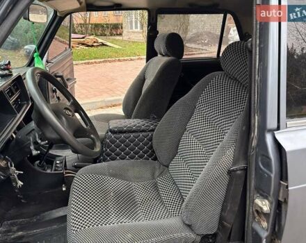 Серый ВАЗ 2107, объемом двигателя 1.5 л и пробегом 187 тыс. км за 1250 $, фото 7 на Automoto.ua