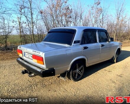 Серый ВАЗ 2107, объемом двигателя 15 л и пробегом 0 тыс. км за 2600 $, фото 2 на Automoto.ua