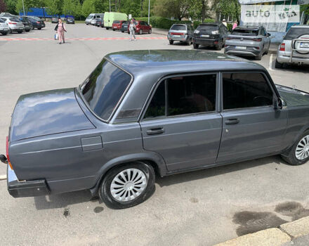 Сірий ВАЗ 2107, об'ємом двигуна 1.45 л та пробігом 91 тис. км за 2050 $, фото 39 на Automoto.ua