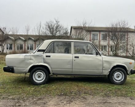 Сірий ВАЗ 2107, об'ємом двигуна 1.5 л та пробігом 113 тис. км за 800 $, фото 3 на Automoto.ua