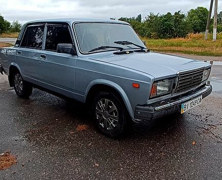 Сірий ВАЗ 2107, об'ємом двигуна 1.6 л та пробігом 150 тис. км за 1650 $, фото 1 на Automoto.ua