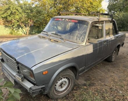 Серый ВАЗ 2107, объемом двигателя 1.5 л и пробегом 46 тыс. км за 1000 $, фото 1 на Automoto.ua
