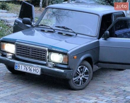 Серый ВАЗ 2107, объемом двигателя 1.45 л и пробегом 195 тыс. км за 1850 $, фото 1 на Automoto.ua