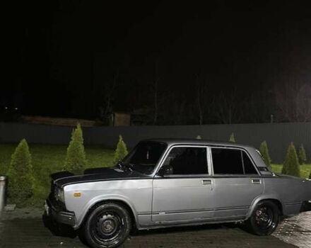 Сірий ВАЗ 2107, об'ємом двигуна 1.5 л та пробігом 100 тис. км за 900 $, фото 5 на Automoto.ua