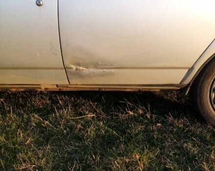 Серый ВАЗ 2107, объемом двигателя 1.6 л и пробегом 180 тыс. км за 2400 $, фото 3 на Automoto.ua