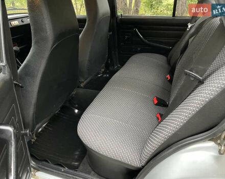 Серый ВАЗ 2107, объемом двигателя 1.6 л и пробегом 9 тыс. км за 3750 $, фото 67 на Automoto.ua