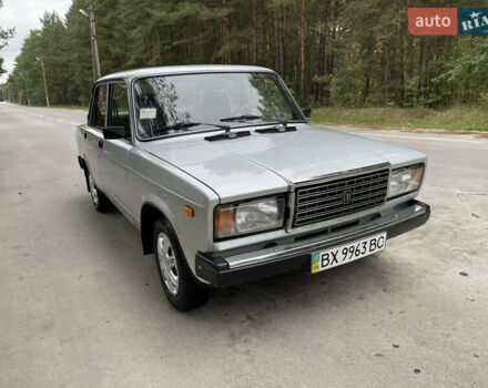 Серый ВАЗ 2107, объемом двигателя 1.6 л и пробегом 9 тыс. км за 3750 $, фото 3 на Automoto.ua