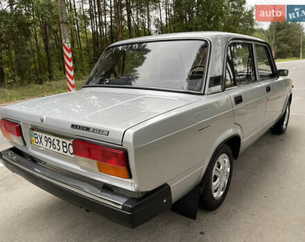 Серый ВАЗ 2107, объемом двигателя 1.6 л и пробегом 9 тыс. км за 3750 $, фото 43 на Automoto.ua