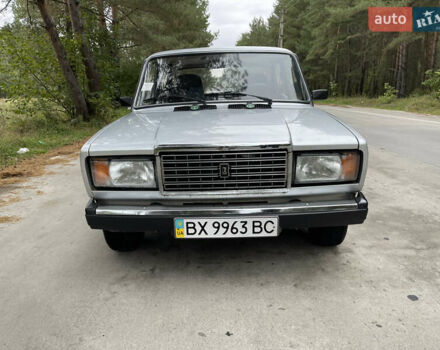 Серый ВАЗ 2107, объемом двигателя 1.6 л и пробегом 9 тыс. км за 3750 $, фото 2 на Automoto.ua