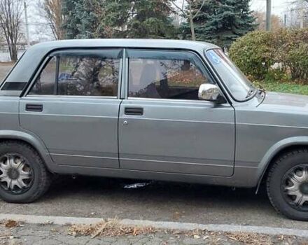 Серый ВАЗ 2107, объемом двигателя 1.6 л и пробегом 25 тыс. км за 3750 $, фото 4 на Automoto.ua