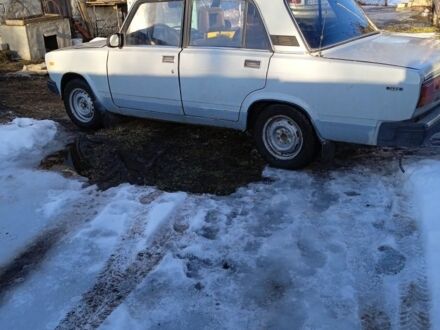 Серый ВАЗ 2107, объемом двигателя 1.5 л и пробегом 192 тыс. км за 364 $, фото 1 на Automoto.ua